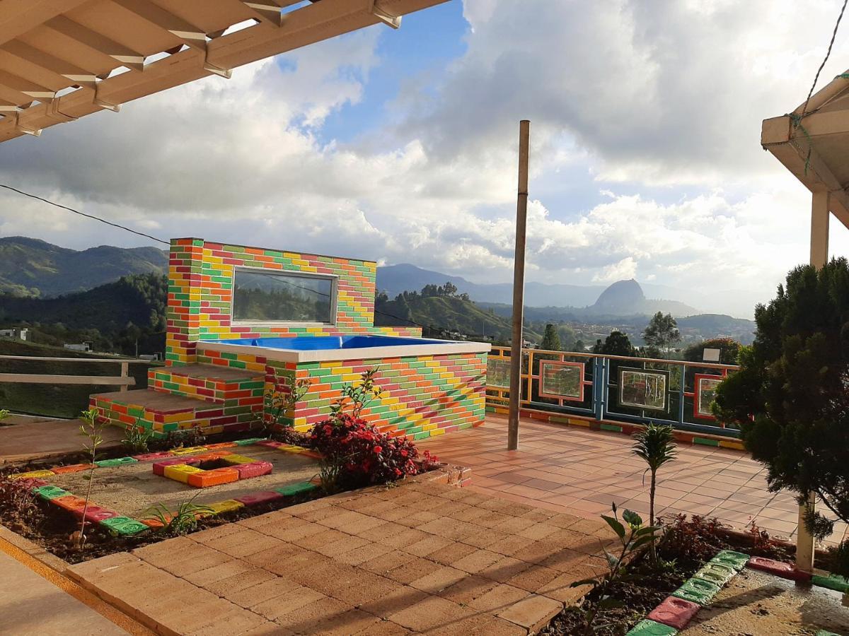 El Mirador De Guatape 2 Hotel Bagian luar foto