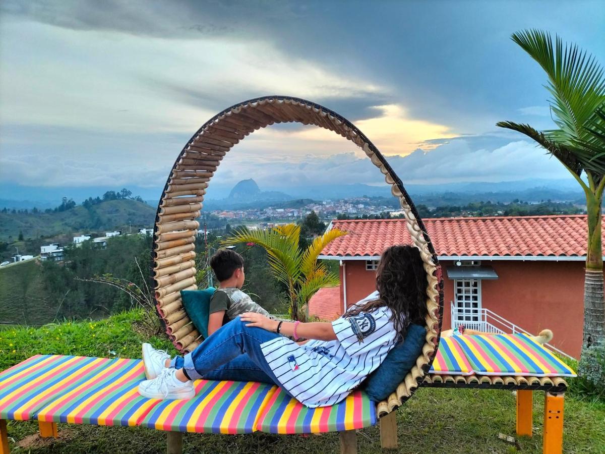 El Mirador De Guatape 2 Hotel Bagian luar foto